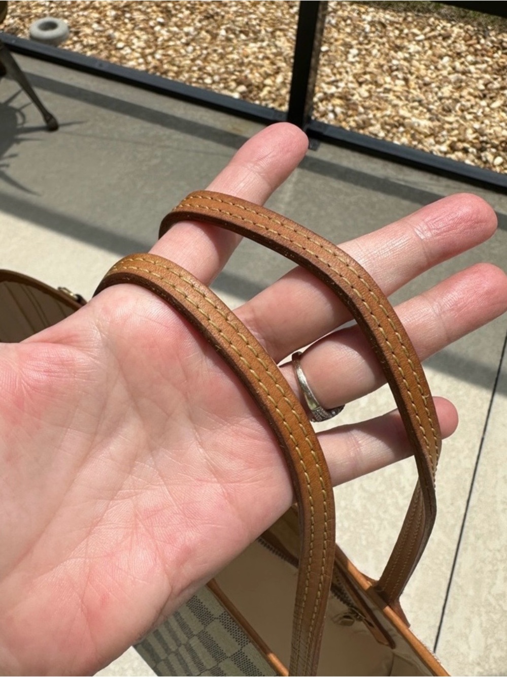 Louis Vuitton Neverfull MM, white - Picture 8 of 15